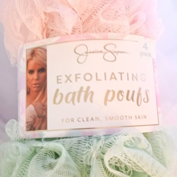 Jessica Simpson 4-Pack Exfoliating Bath Poufs – Soft Mesh Shower Loofahs – NEW - Picture 2 of 4